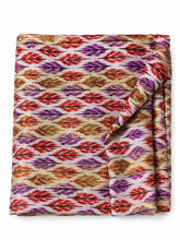 Coupon Tessuto 3 Metri Rosa e Viola con Motivo Ikat Oro - coupon da 3 metri su sfondo bianco