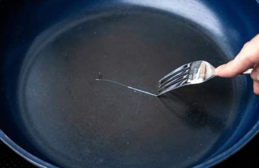 Perché sostituire gli utensili da cucina bruciati o danneggiati